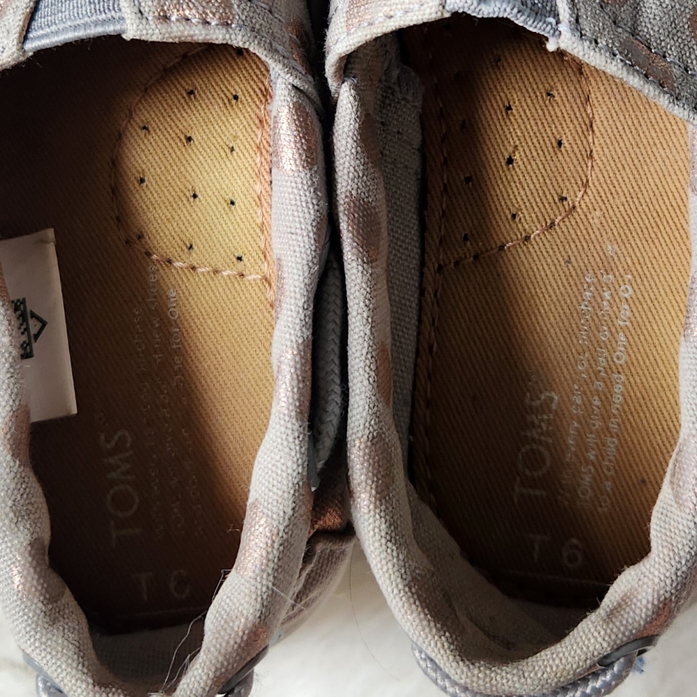 TOMS Bimini Shoes – Toddler Size 6 - Picture 8 of 8